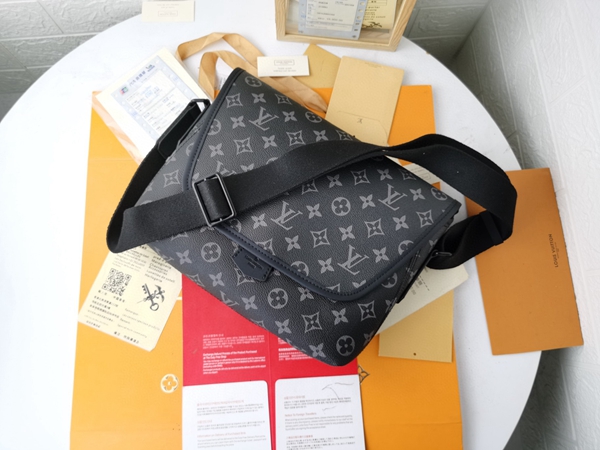 ルイヴィトンバッグ細部ディテール